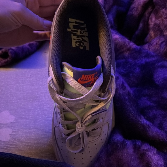 6.5Y - Picture 4 of 5